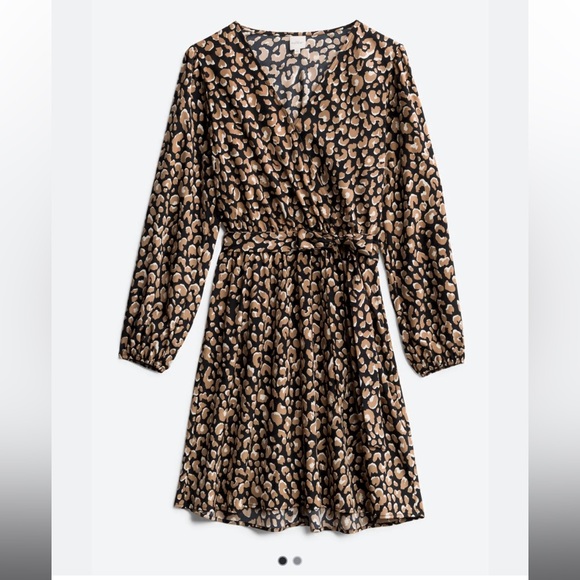 Source Unknown Dresses & Skirts - NWT KAILEIGH Lilith Wrap Dress